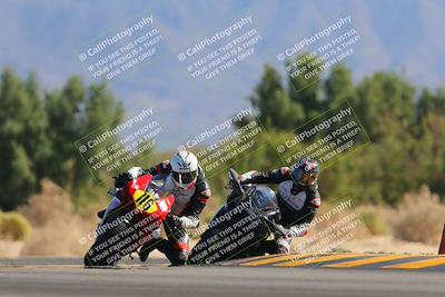 media/Nov-06-2022-SoCal Trackdays (Sun) [[208d2ccc26]]/Turn 7 Set 1 (1050am)/